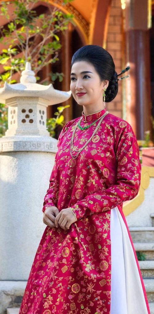 Quỳnh Lam nhận nhiều kỳ vọng sau lần đầu đóng phim điện ảnh. (Nguồn: FBNV)