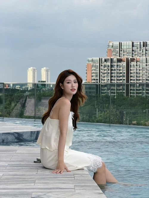 Cận cảnh vẻ đẹp ngọt ngào, rạng rỡ của Hoa hậu Đoàn Thiên Ân. (Nguồn: FBNV)