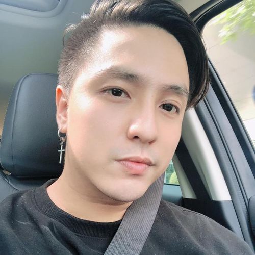 Tăng Nhật Tuệ sở hữu khối lượng tài sản âm nhạc lớn, từng gây bão khắp các bảng xếp hạng âm nhạc trong nước.