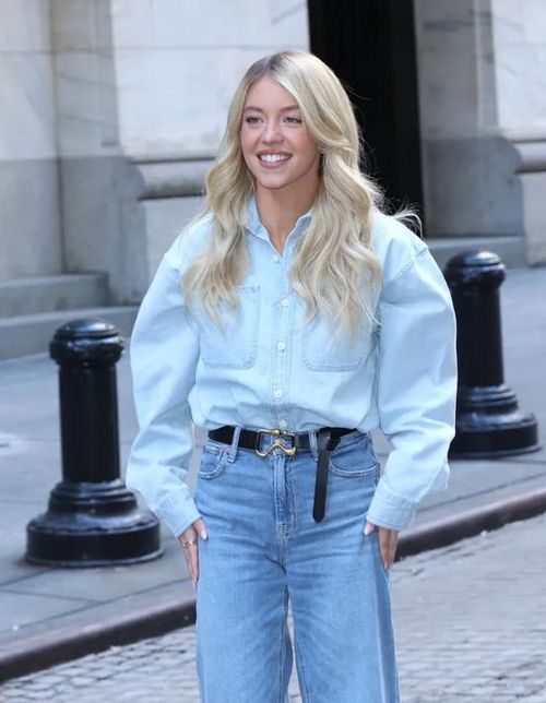 Sydney Sweeney được nhìn thấy tại điểm giao dịch New York Stop Exchange của American Eagle trên phố Wall, Manhattan vào ngày 9 tháng 2 năm 2026 tại thành phố New York. Ảnh: Getty Images