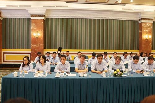 Các đại biểu tham dự hội nghị. Ảnh: Cục Quản lý và Phát triển thị trường trong nước