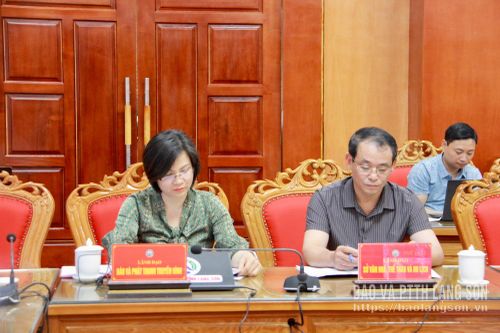 Các đại biểu dự họp trực tuyến tại điểm cầu tỉnh Lạng Sơn