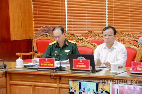 Các đại biểu dự họp trực tuyến tại điểm cầu tỉnh Lạng Sơn