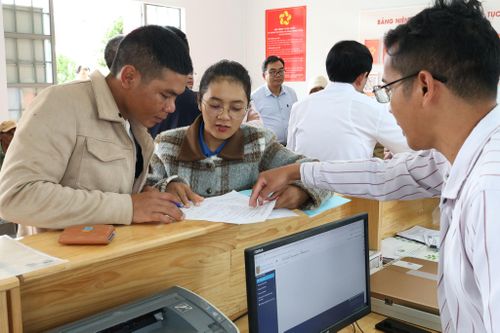 Việc ứng dụng nhận diện thương hiệu được gắn kết chặt chẽ với công tác cải cách hành chính, lấy sự hài lòng của người dân và doanh nghiệp làm thước đo hiệu quả của thương hiệu