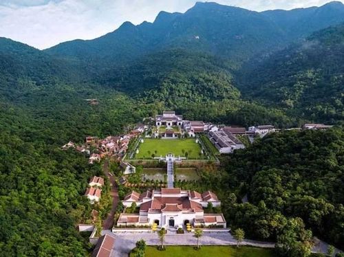 Khu di tích và danh thắng Yên Tử là trung tâm văn hóa - tâm linh đặc sắc, góp phần tạo nên bản sắc và sức mạnh mềm của Quảng Ninh.