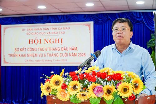 Giám đốc Sở GD&ĐT Nguyễn Văn Nguyên kết luận hội nghị, triển khai các nhiệm vụ trọng tâm 6 tháng cuối năm.