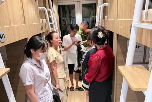 Kiểm tra cơ sở kinh doanh lưu trú trong Tháng Hành động phòng, chống ma túy năm 2026. Ảnh: PV