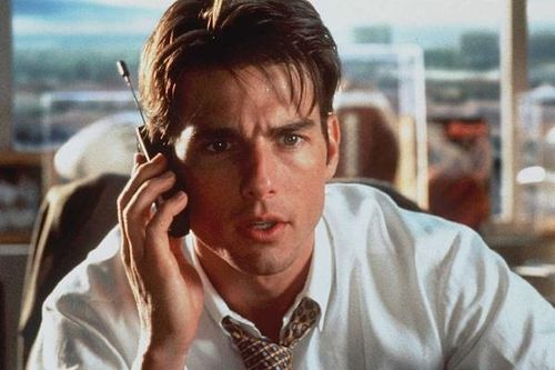  Forbes từng bầu chọn Tom Cruise là nam diễn viên quyền lực nhất Hollywood. Nhà sáng lập CinemaScore Ed Mintz cũng từng xếp tài tử cùng Leonardo DiCaprio vào nhóm những ngôi sao có khả năng bảo chứng doanh thu cho mọi dự án họ tham gia. Sau hơn 40 năm hoạt động, Tom Cruise vẫn là cái tên có sức ảnh hưởng đặc biệt, bất chấp chuyện đời tư gây nhiều tranh cãi. 