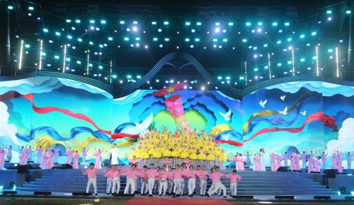 Chương trình nghệ thuật tại lễ khai mạc.