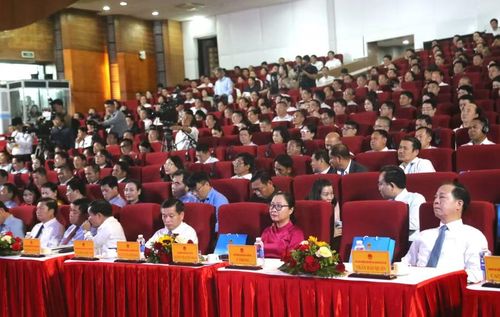 Lãnh đạo các Ban, Bộ ngành Trung ương tham dự hội nghị.