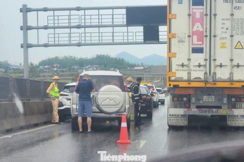 Nguyên nhân vụ tai nạn đang được điều tra làm rõ.