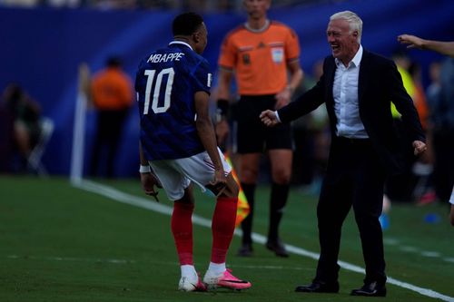 Deschamps xây dựng phiên bản Pháp giàu sức mạnh. Ảnh: FFF