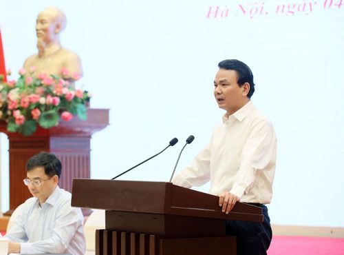 Bộ trưởng, Chủ nhiệm Văn phòng Chính phủ Đặng Xuân Phong phát biểu tại cuộc họp báo. Ảnh: An Đăng/TTXVN