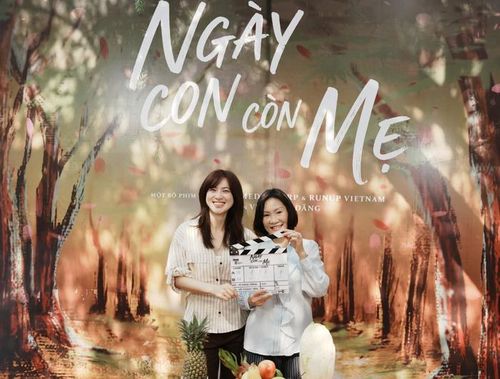 Nghệ sĩ Hồng Đào vào vai mẹ của nhân vật nữ chính trong Ngày Con Còn Mẹ.