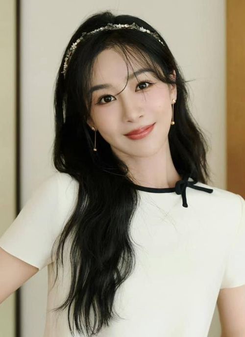 Dương Tử với nét đẹp tự nhiên và gần gũi.