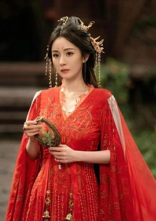 Tạo hình Dương Mịch trong vai Đồ Sơn Hồng Hồng.