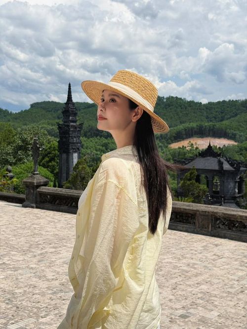 Cuộc sống bình yên, hạnh phúc của Trương Quỳnh Anh sau nhiều thăng trầm.