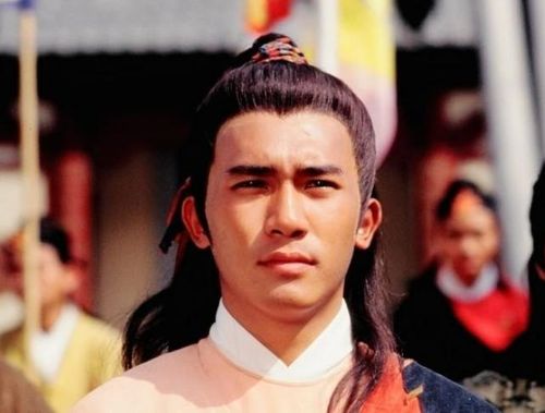 Lương Triều Vỹ trong vai Trương Vô Kỵ bản 1986.