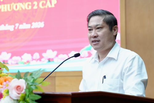Phó Chủ tịch UBND thành phố Phan Thái Bình phát biểu tại hội nghị. Ảnh: T.CÔNG