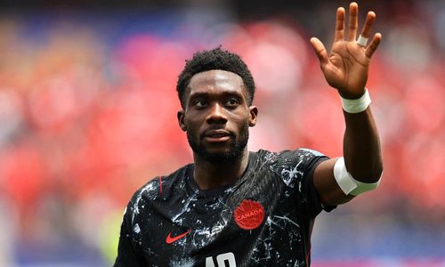 Alphonso Davies trở lại là sự tăng cường đáng kể cho Canada. (Ảnh: Reuters)