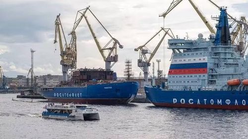 Các tàu phá băng chạy bằng năng lượng hạt nhân thuộc Dự án 22220 có thể di chuyển trên lớp băng dày, bằng phẳng và chắc chắn với độ sâu lên đến 2,8 m. Hiện nay chúng là những tàu mạnh nhất trên thế giới, không có đối thủ xứng tầm.