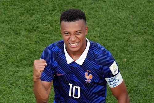 19 bàn sau 19 trận ở World Cup là thành tích điên rồ.