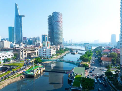 Thành phố Hồ Chí Minh đang triển khai nhiều giải pháp tháo gỡ các khó khăn cho các dự án.