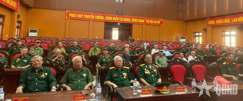 Các cựu chiến binh Tiểu đoàn 1-Long An tại cuộc gặp mặt. 