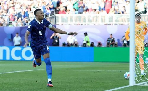 Mbappe ghi bàn duy nhất đưa Pháp vào tứ kết - Ảnh: EFE