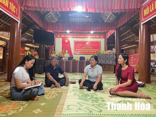Cán bộ thôn Chiềng Khạt cho biết, thực hiện chủ trương sáp nhập thôn, Chiềng Khạt cùng các thôn Thung, Cui được hợp nhất thành thôn mới mang tên Chiềng Khạt.