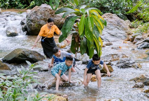 Mùa hè là khoảng thời gian con trẻ cần được vui chơi sau một năm học kéo dài gần 9 tháng. Ảnh: L.P