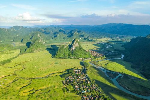 Kim Phú sở hữu nhiều cảnh quan thiên nhiên hùng vĩ - Ảnh: X.P
