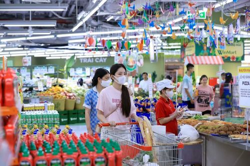 Hệ thống bán lẻ hiện đại không chỉ là đơn vị phân phối mà còn đóng vai trò là “tuyến kiểm soát chất lượng cuối cùng” trước khi sản phẩm đến tay người tiêu dùng.