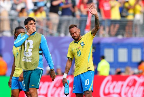 Neymar được ca ngợi là nghệ sĩ thiên tài cuối cùng của bóng đá Brazil. Nhưng đoạn kết sự nghiệp của anh đang tới rất gần rồi.
