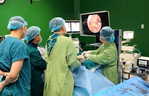 Đà Nẵng tiên phong trong chính sách phát triển nguồn nhân lực chất lượng cao khu vực công, trong đó có 127 bác sĩ, bác sĩ nội trú được đào tạo theo kế hoạch phát triển nguồn nhân lực y tế thuộc đề án 992.