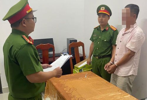 Cơ quan Công an giữ người trong trường hợp khẩn cấp đối tượng V.