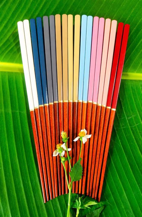 Sản phẩm của HTX đũa gỗ Quảng Thủy