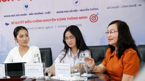 Chuyên gia cho rằng cho rằng trong bối cảnh hiện nay, khối ngành kinh tế nói chung, đặc biệt là tài chính - ngân hàng, đang có sự chuyển mình mạnh mẽ.