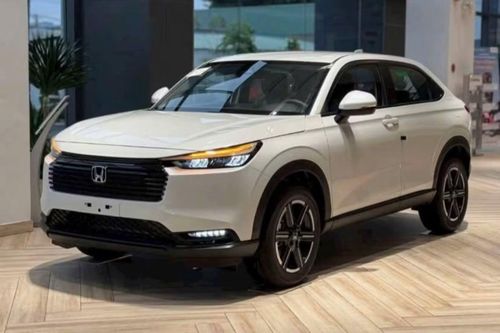Honda HR-V bản tiêu chuẩn được giảm giá xuống còn 669 triệu đồng. Ảnh: Đại lý