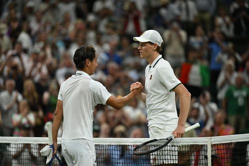 Mochizuki chỉ có thể gây ra đôi chút khó khăn cho Sinner trong set 2 - Ảnh: Wimbeldon