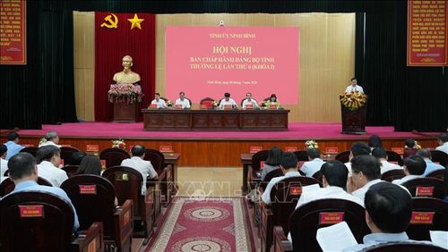 Quang cảnh hội nghị.