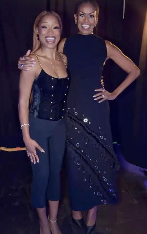 Keke Palmer và Michelle Obama tại Essence Festival 2026. Ảnh: IGNV