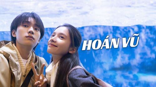 Hoán Vũ là tác phẩm có màu sắc khác biệt khi kết hợp tình cảm thanh xuân với yếu tố tâm lý, kỳ bí và trinh thám. Kiều Thanh Vũ chuyển đến một nơi ở mới khi gia đình vẫn bị ám ảnh bởi cái chết bất thường của chị gái. Trong lúc tìm kiếm sự thật, cô nhận được sự giúp đỡ từ Minh Thịnh, nam sinh nổi loạn nhưng luôn sẵn sàng đứng về phía cô. Tuyến tình cảm giữa hai nhân vật không được xây dựng theo kiểu lãng mạn dồn dập, mà phát triển từ sự tin tưởng, cảm thông và đồng hành khi cùng đối diện với những bí mật của người lớn. Trương Tịnh Nghi và Chu Dực Nhiên tạo nên cặp đôi mang đến nhiều cảm xúc cho bộ phim.