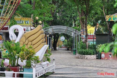 Bên trong công viên Lê Thị Riêng. Ảnh: Hoàng Chiến