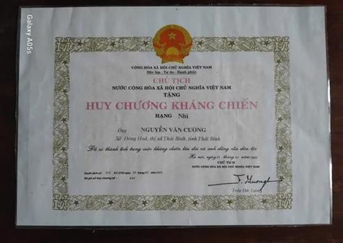 Huy chương Kháng chiến minh chứng cho những năm tháng cống hiến vì độc lập, tự do của Tổ quốc của người lính Nguyễn Văn Cường.