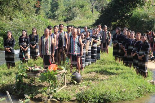 Xã Đam Rông 4 phục dựng Lễ Cúng bến nước - một nghi thức văn hóa truyền thống của đồng bào M’nông