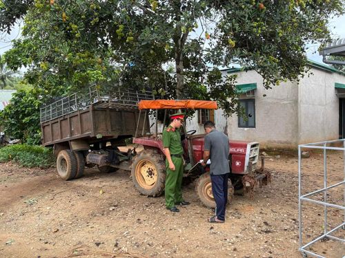 Công an các xã, phường tăng cường tuyên truyền, hướng dẫn người dân sử dụng phương tiện an toàn