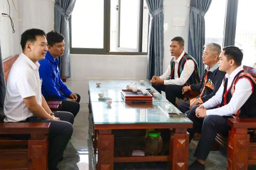 Xã Tuy Đức có 29 đồng bào dân tộc thiểu số cùng sinh sống chiếm 39,9% dân số