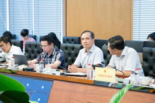 Các đại biểu dự phiên họp