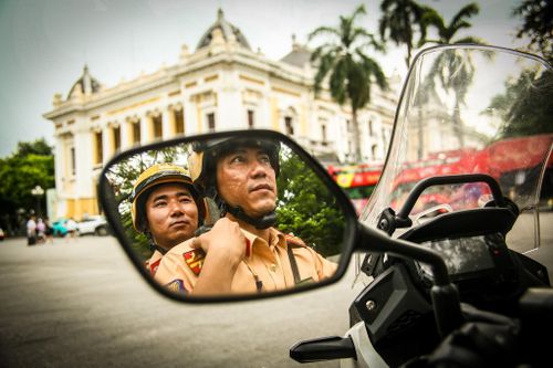 Cuộc thi bám sát hai văn bản cốt lõi về quy tắc ứng xử và về tư thế, lễ tiết, tác phong của người chiến sĩ Công an nhân dân